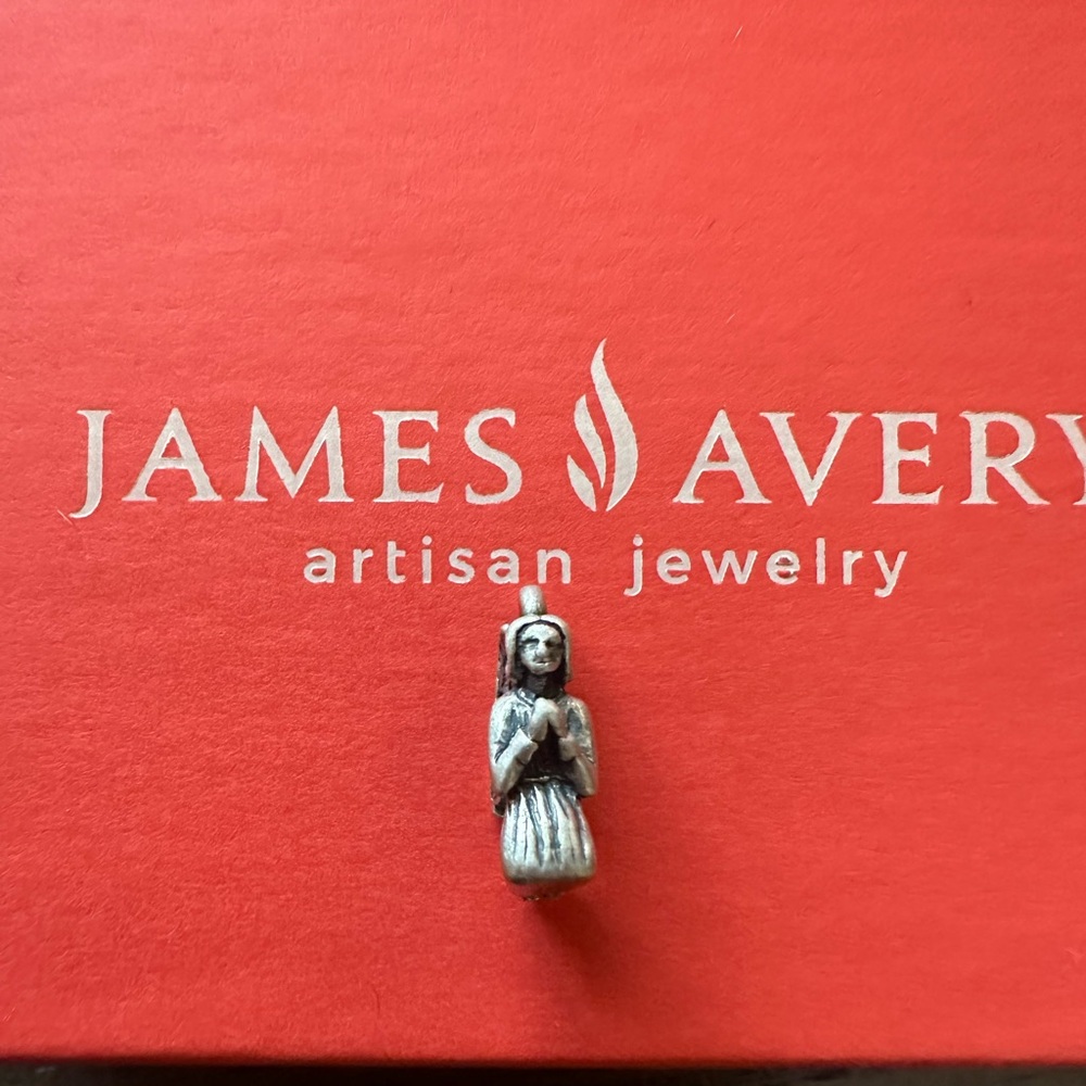 Retired James Avery Sterling Silver Kneeling Angel Charm - Praying Angel - Picture 2 of 6